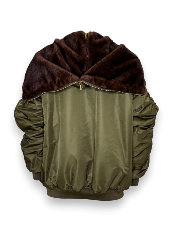 Bomber nylon con cappuccio ecopelliccia