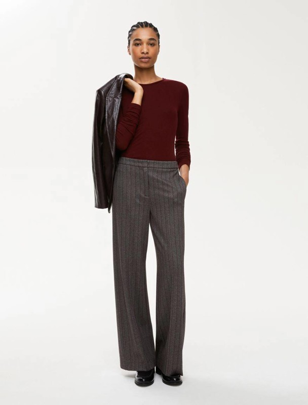 Pantalone palazzo gessato e spigato