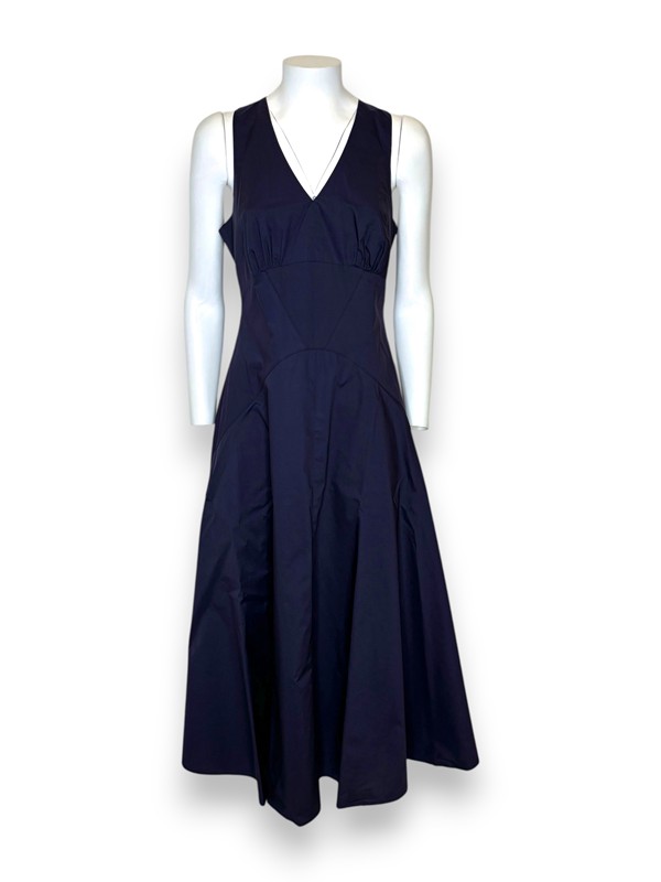 Abito svasato lungo senza maniche