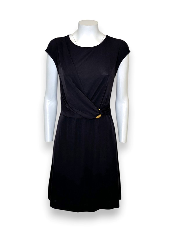 Abito tubino senza maniche graffato