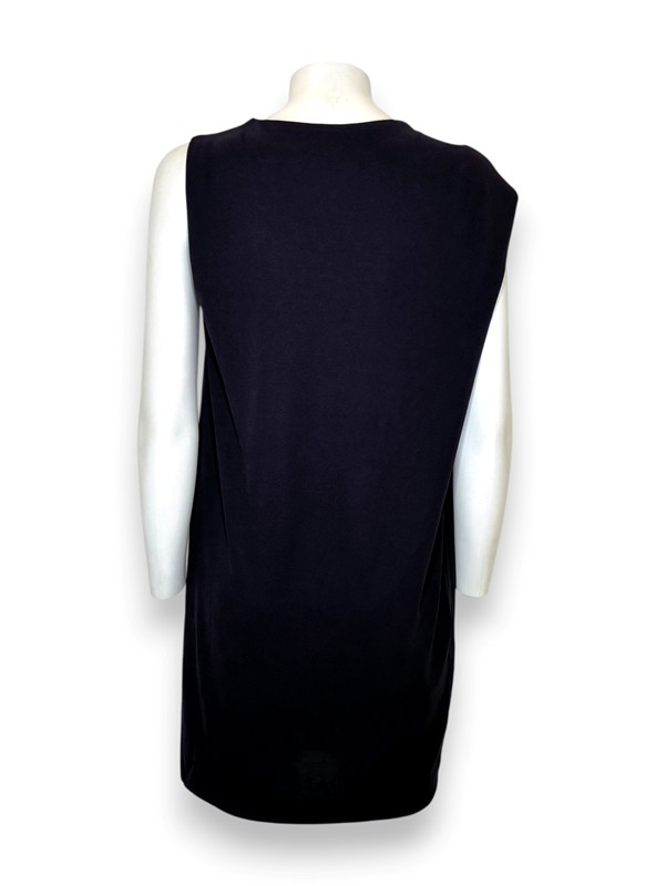 Abito diritto asimmetrico