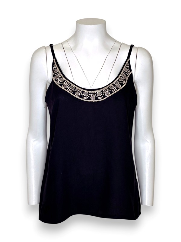 Top bretelle scollo ricamato