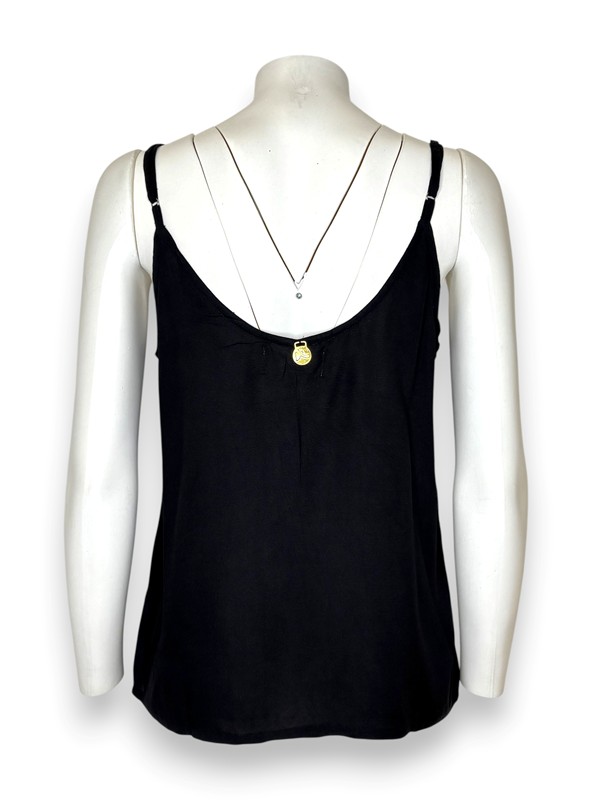 Top bretelle scollo ricamato