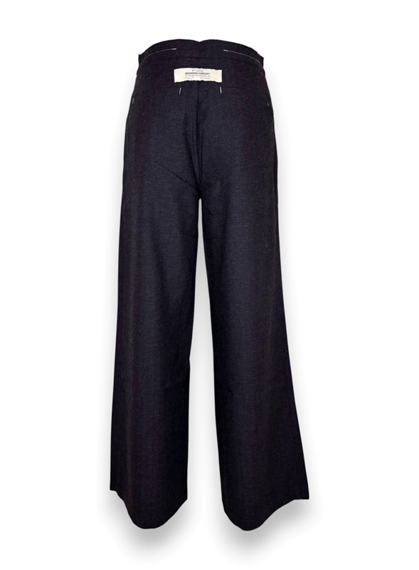 BF14209F54739C8F9D481E9E74A3177A_ Pantalone palazzo taglio vivo diagonale