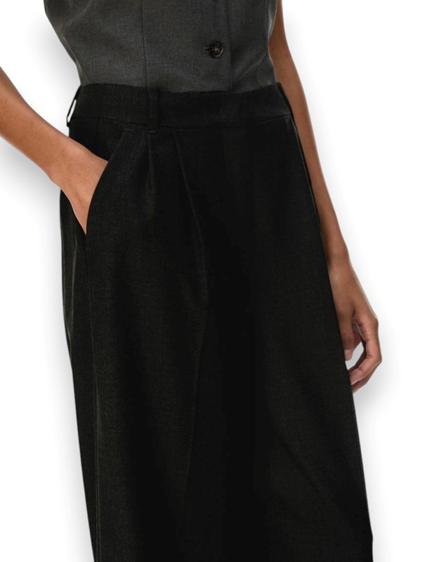 4F47AED2B66D9C66272A67F69B1070BE_ Pantalone wide legs con pinces